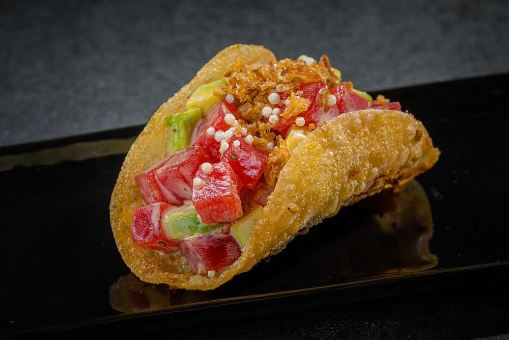 Тако с тунцом